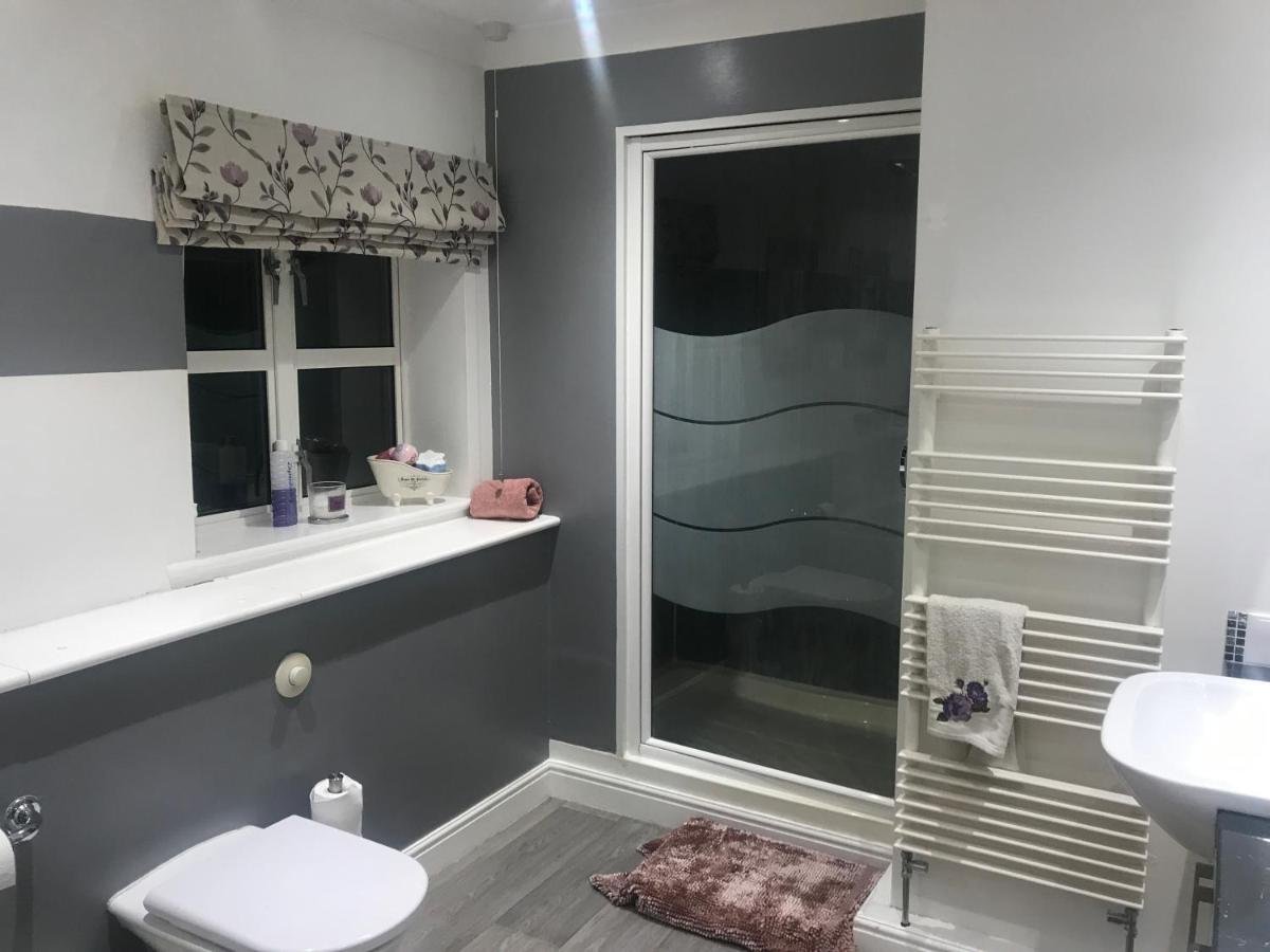 The Master Suite, Enjoy The Countryside In Style Ashover Екстериор снимка