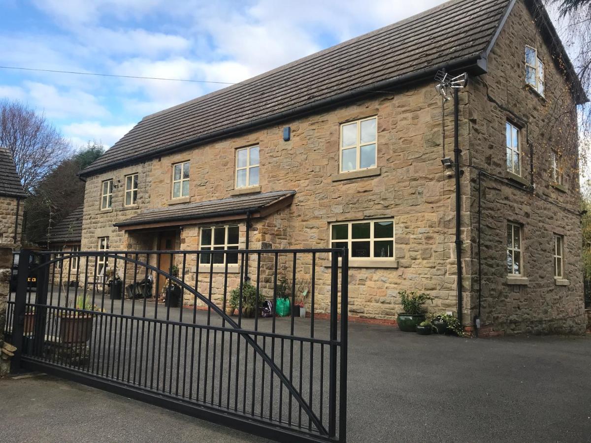 The Master Suite, Enjoy The Countryside In Style Ashover Екстериор снимка
